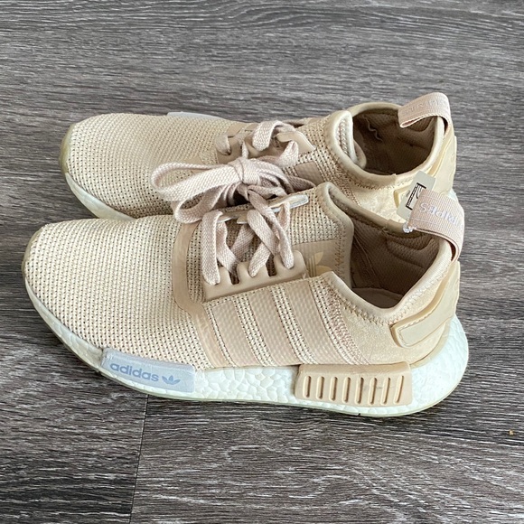 Adidas Kids Beige Sneakers, Size 5.5 - Picture 4 of 7